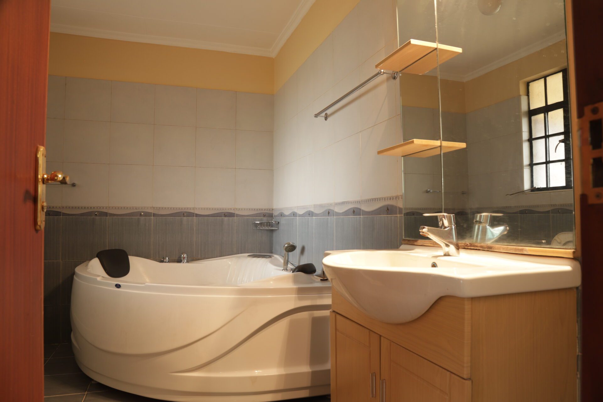 Palm Gardens Lavington - El Olam Residency (7)